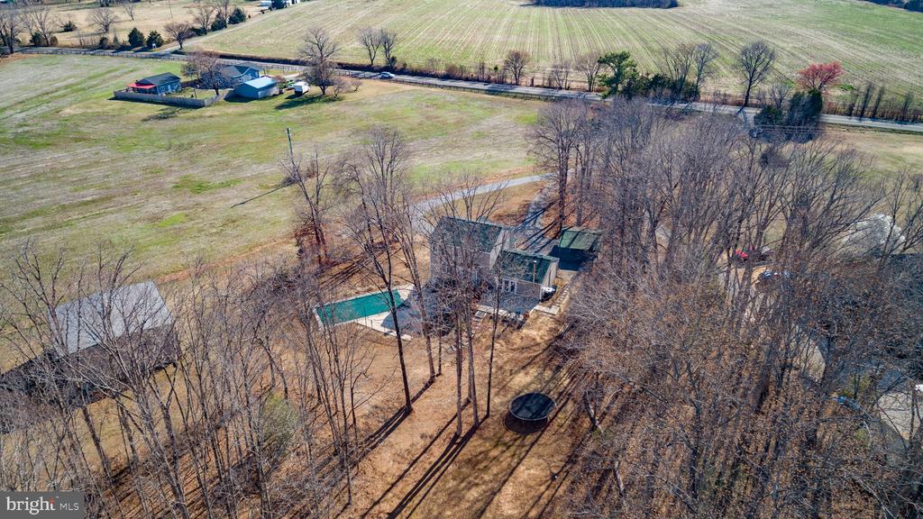 5825 MORRIS ROAD