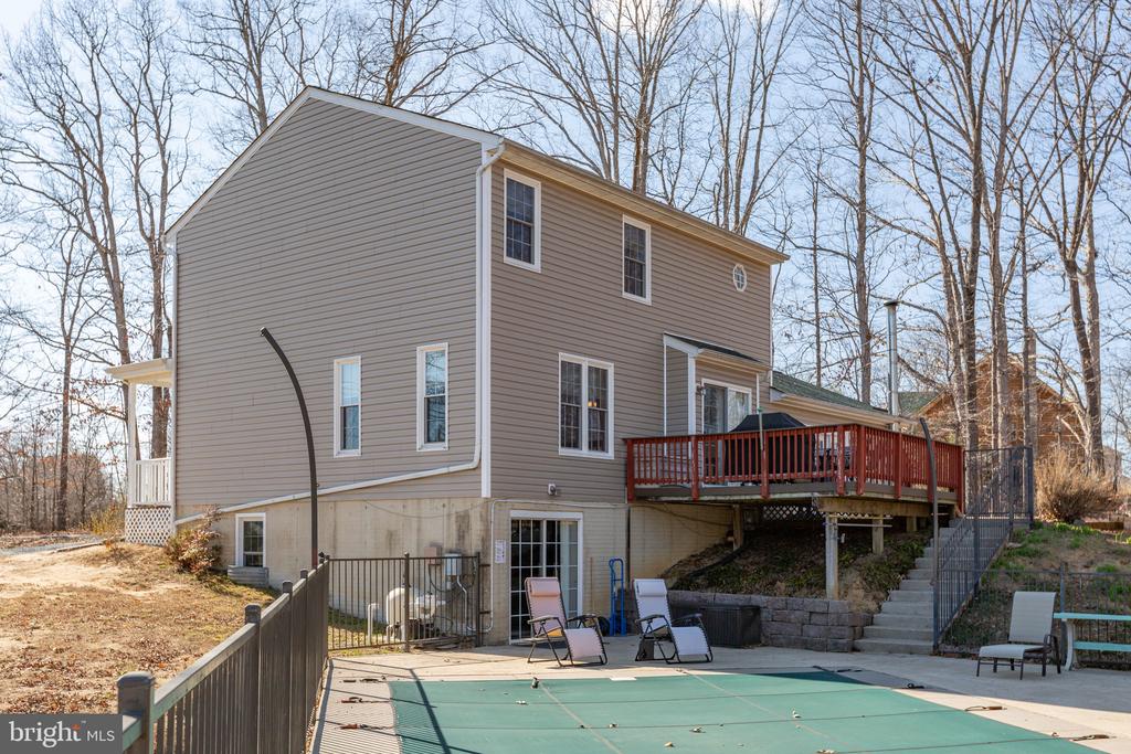 5825 MORRIS ROAD