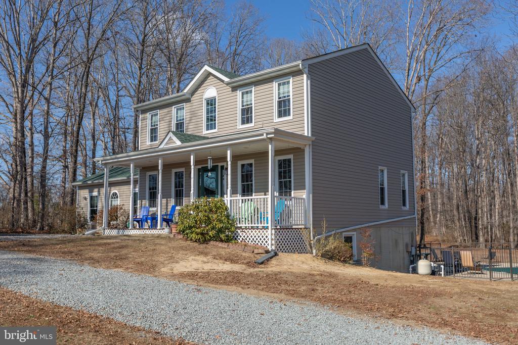 5825 MORRIS ROAD
