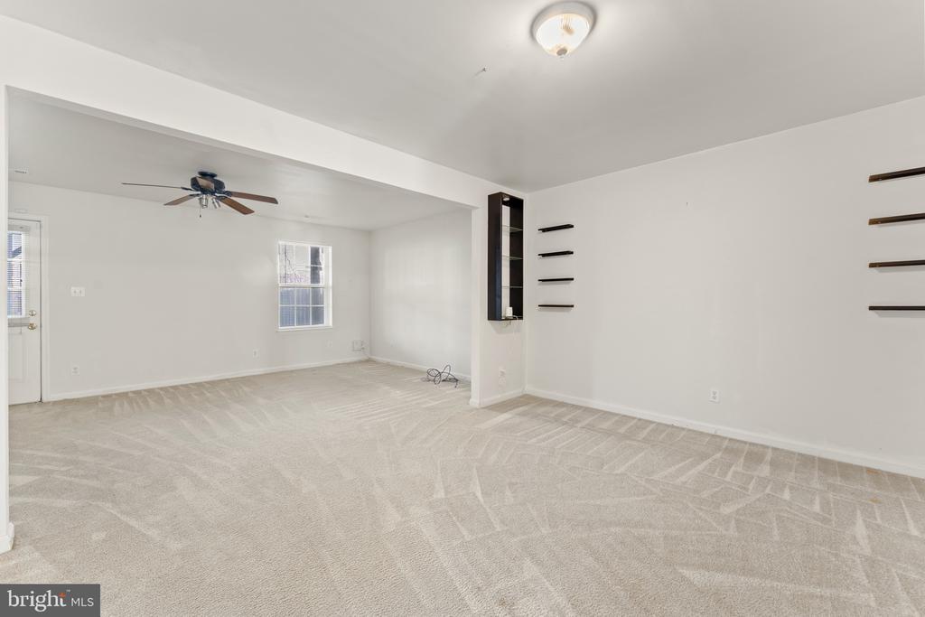 7008 WYTHEVILLE CIRCLE