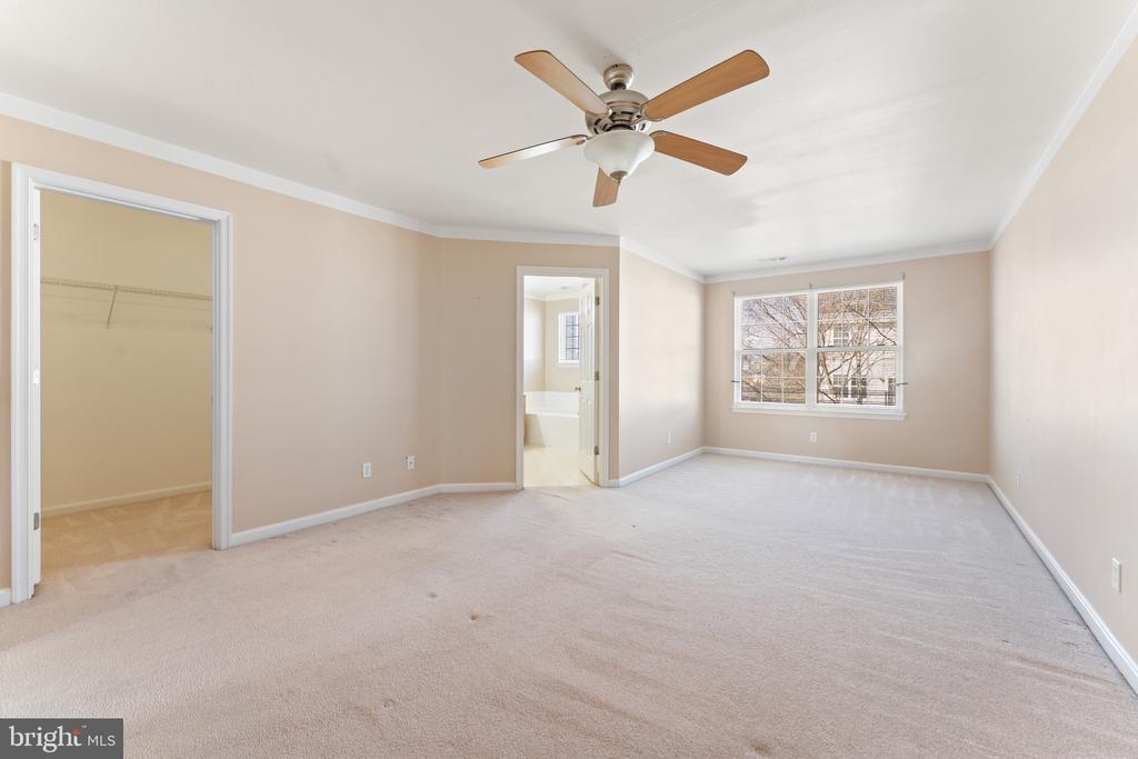 7008 WYTHEVILLE CIRCLE