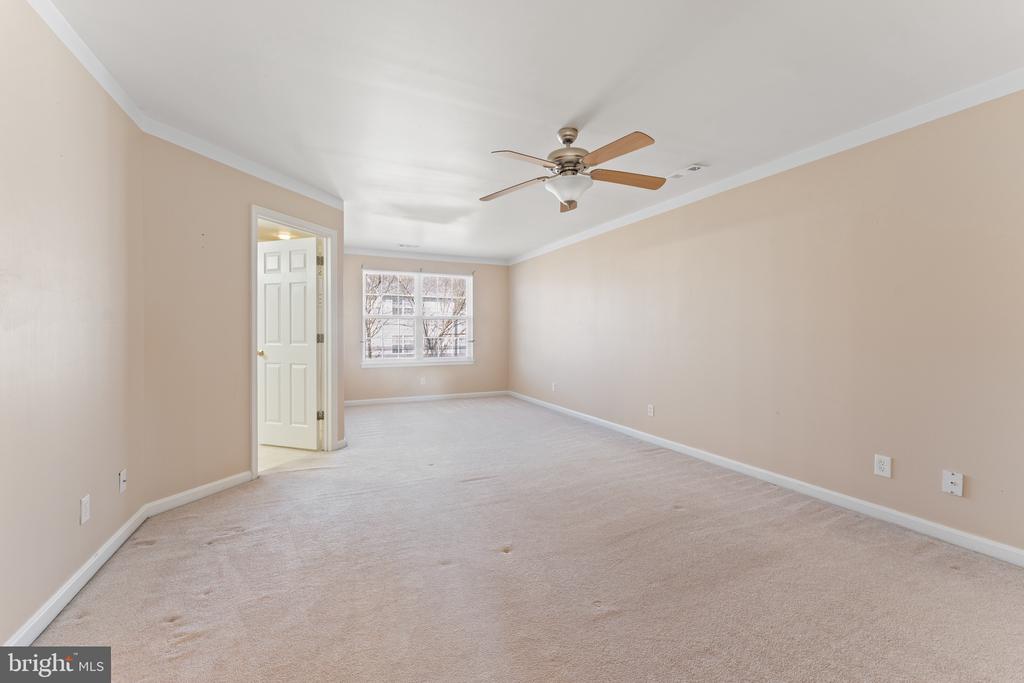 7008 WYTHEVILLE CIRCLE