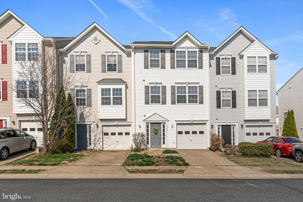 7008 WYTHEVILLE CIRCLE