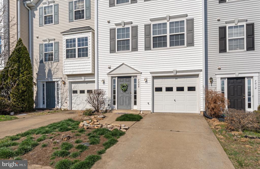 7008 WYTHEVILLE CIRCLE