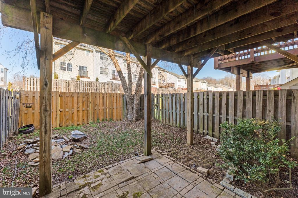 7008 WYTHEVILLE CIRCLE