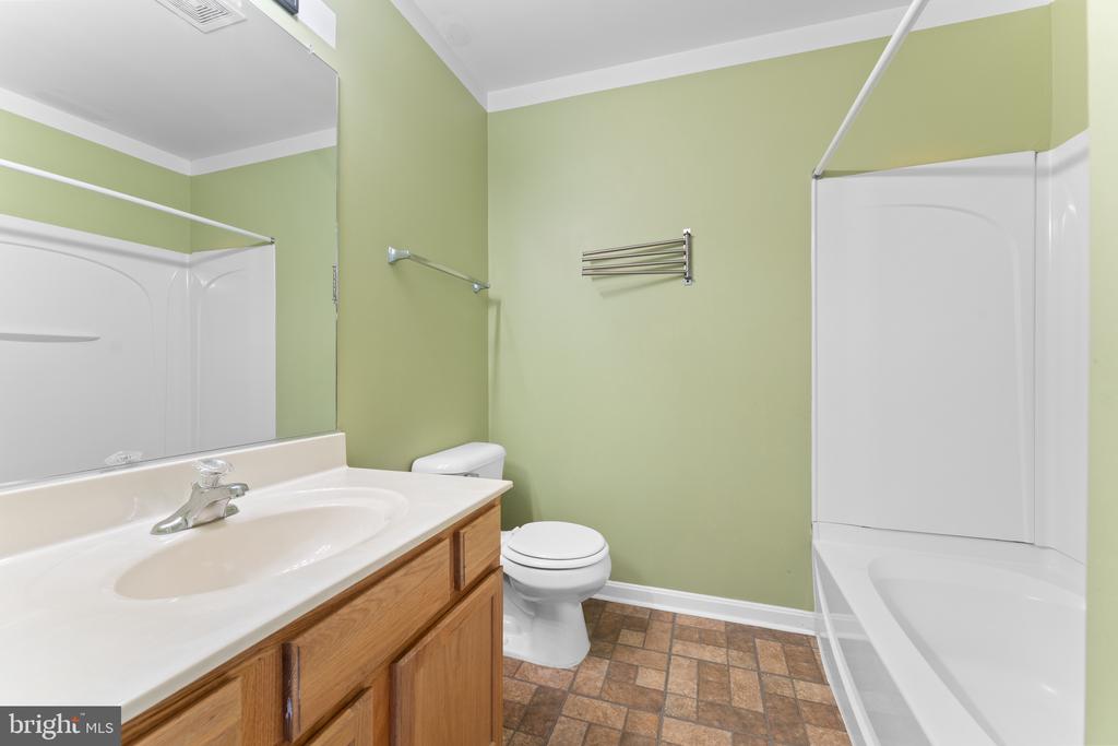 7008 WYTHEVILLE CIRCLE