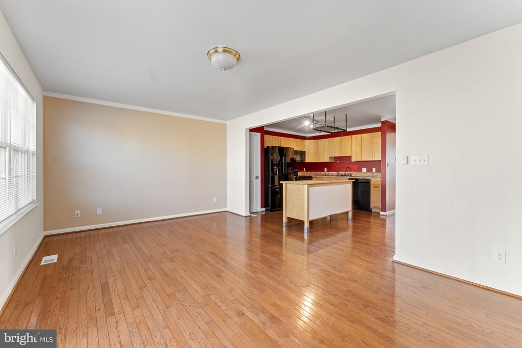 7008 WYTHEVILLE CIRCLE