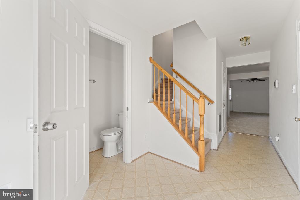 7008 WYTHEVILLE CIRCLE