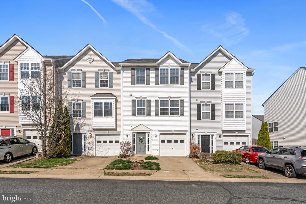7008 WYTHEVILLE CIRCLE