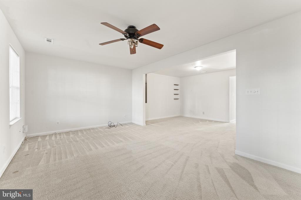 7008 WYTHEVILLE CIRCLE