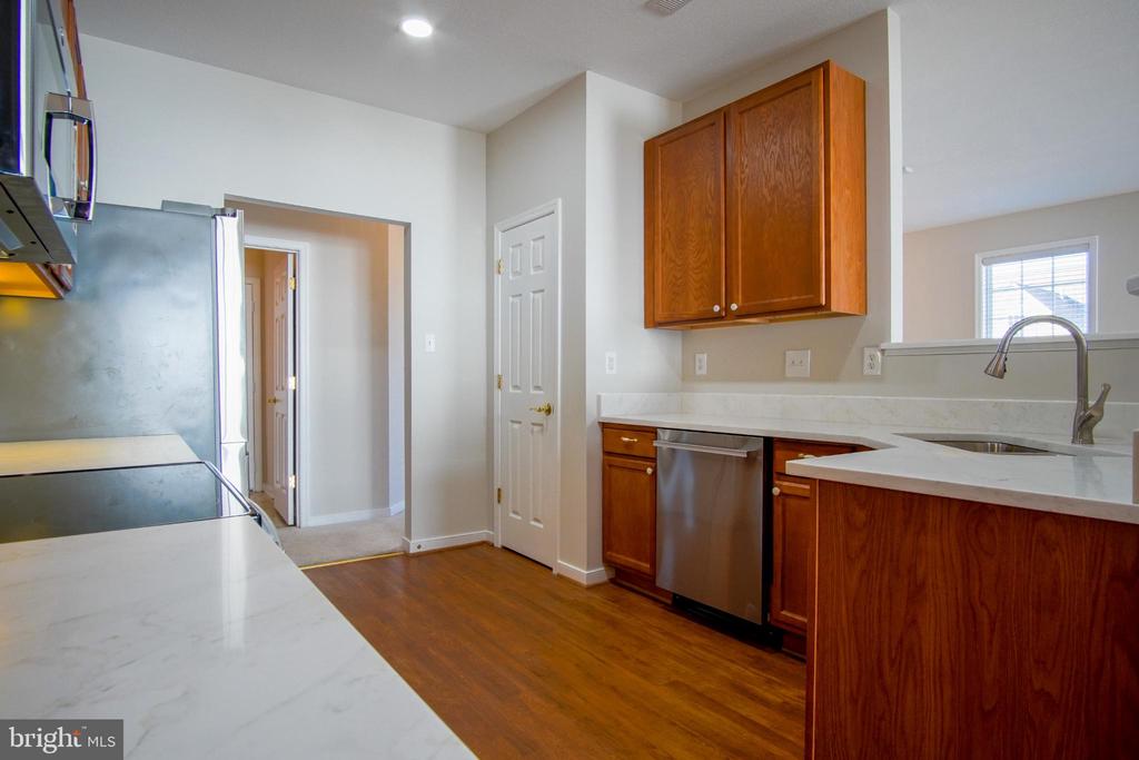 6507 HOLLY RIDGE