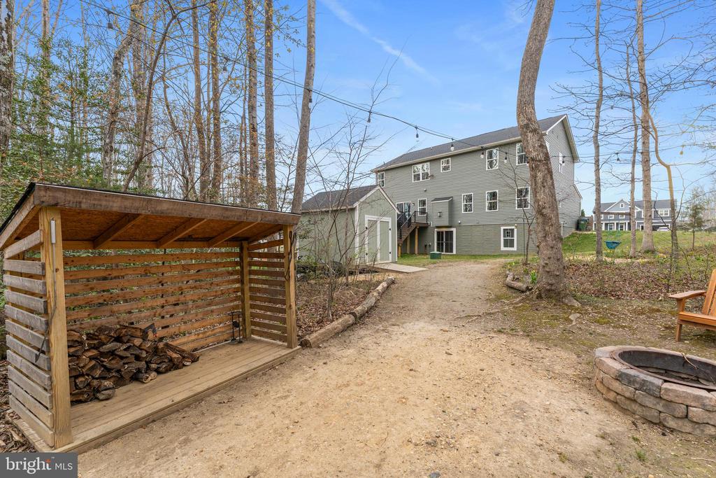 8600 RAWLINGS COURT