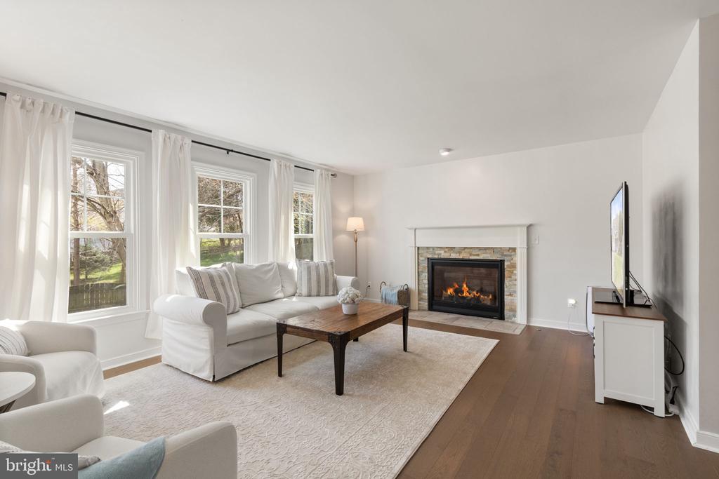 12005 ARBOR GLEN DRIVE