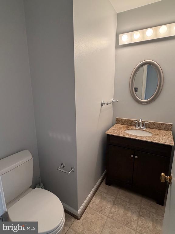 11207 KENSINGTON PLACE