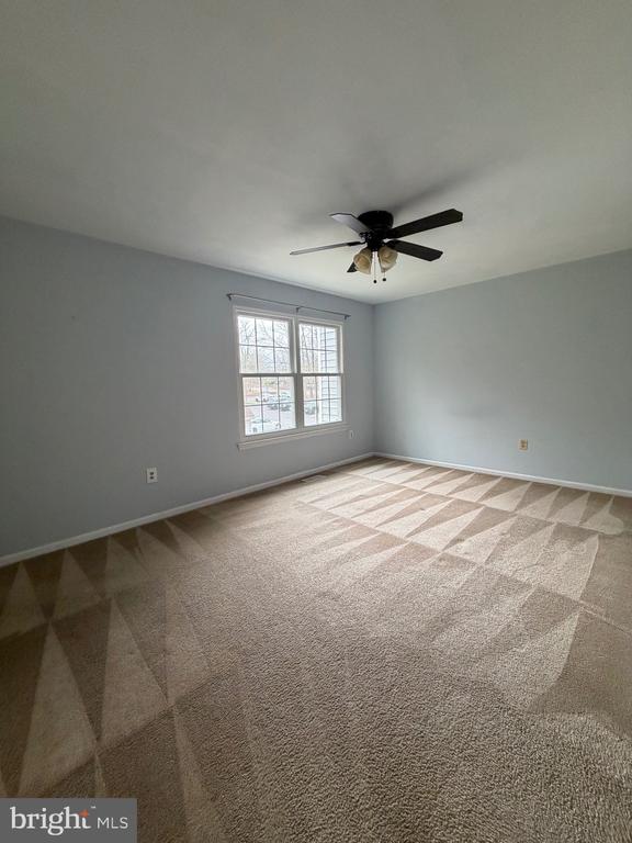11207 KENSINGTON PLACE