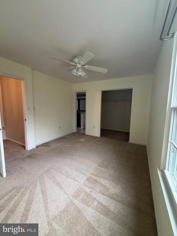11207 KENSINGTON PLACE