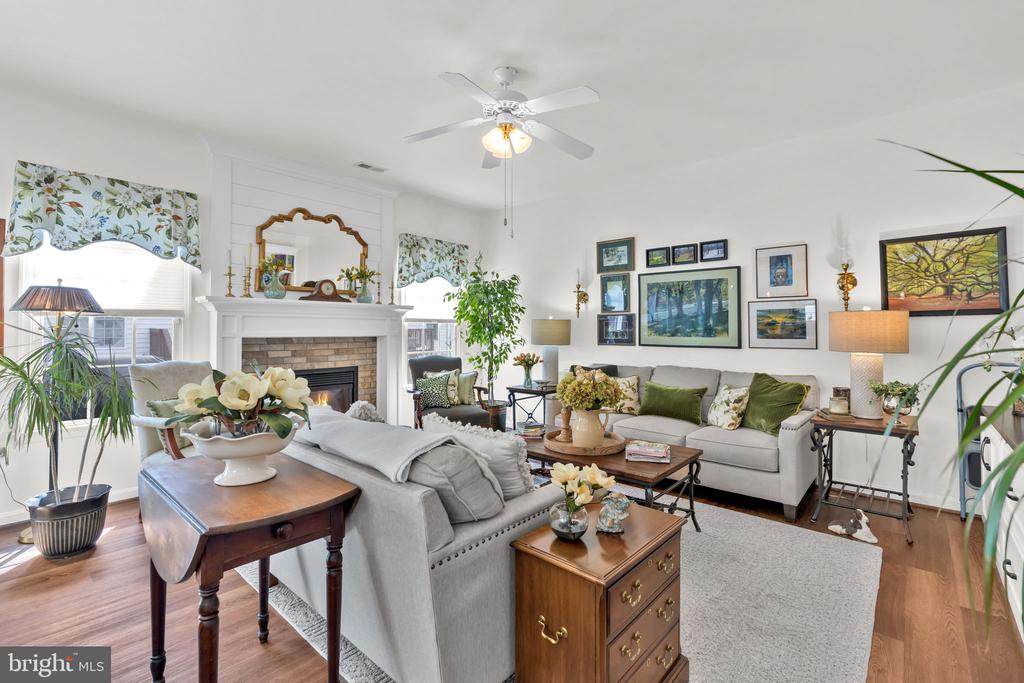 6809 WINTHROP COURT