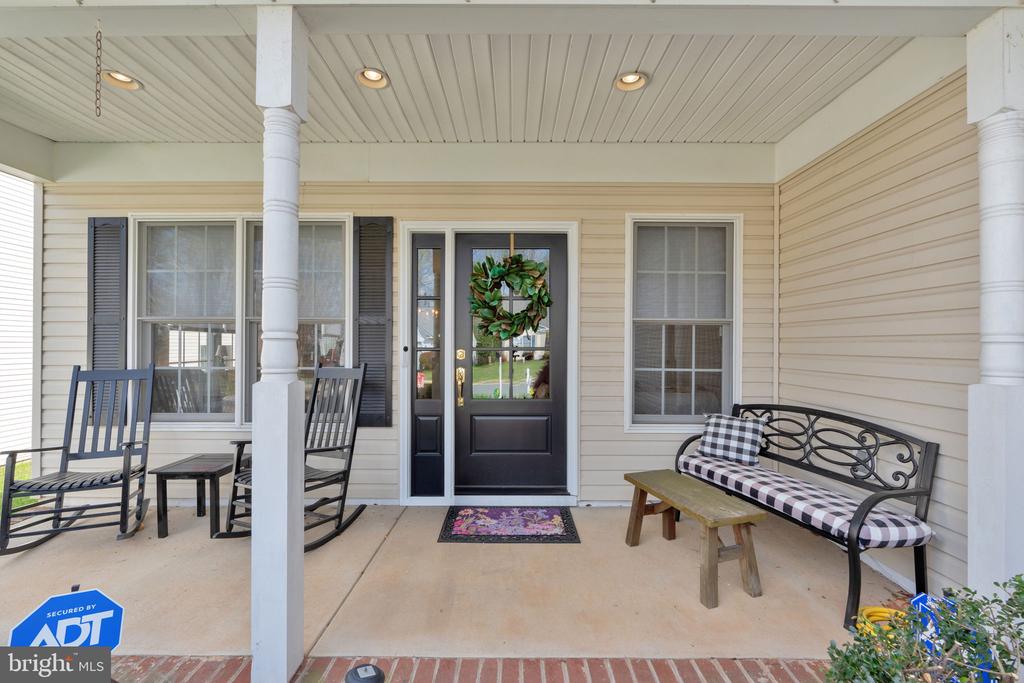 6809 WINTHROP COURT