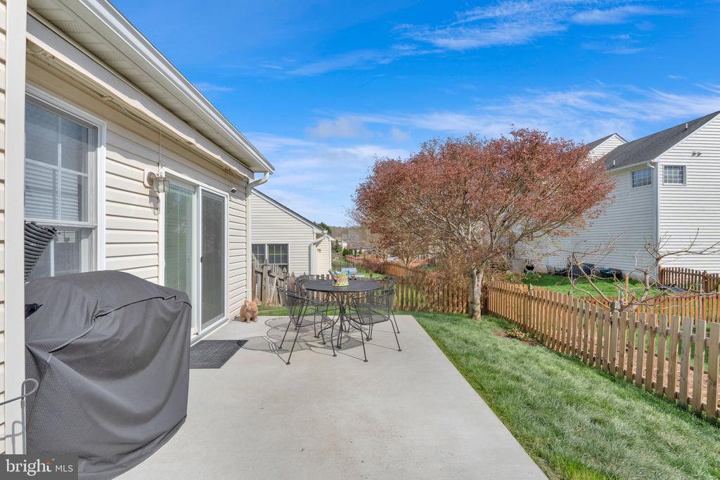 6809 WINTHROP COURT