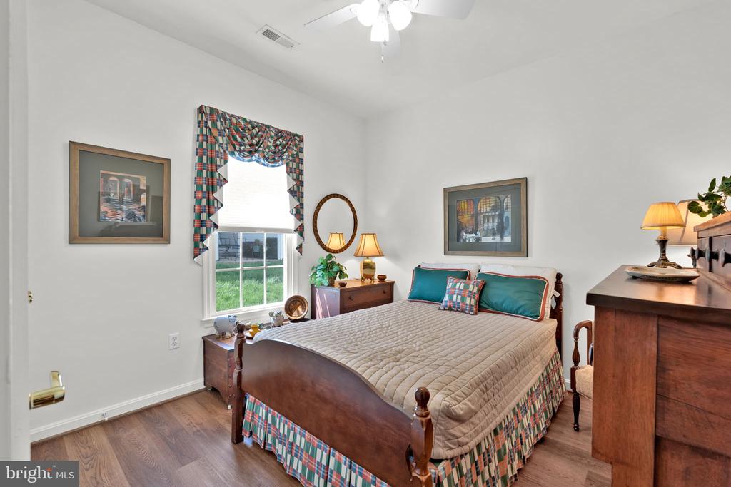 6809 WINTHROP COURT