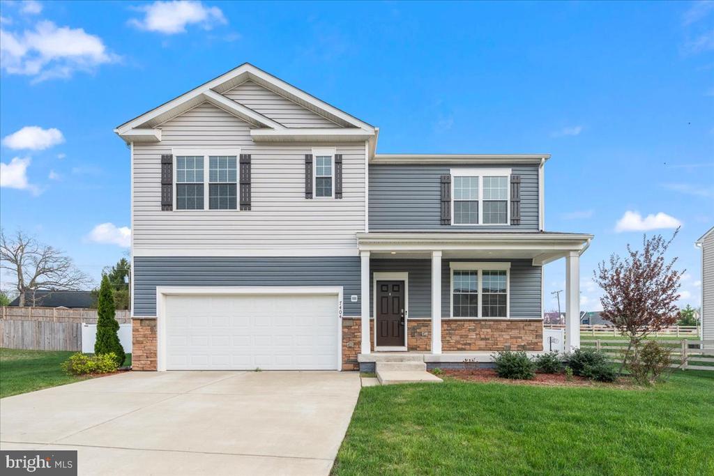 7404 JAKE COURT