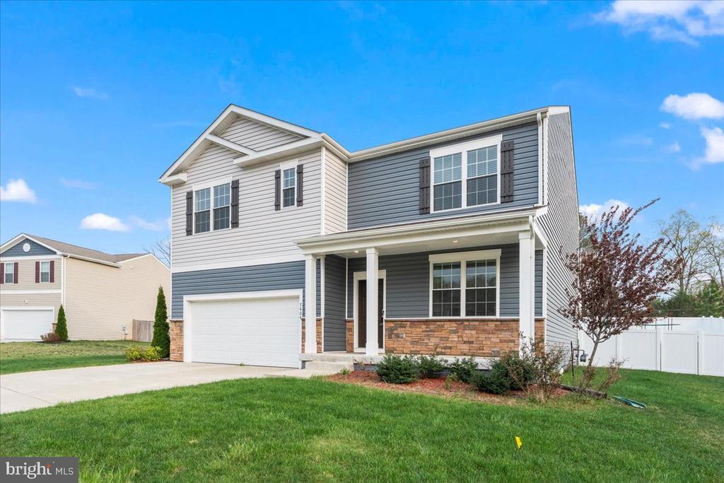 7404 JAKE COURT