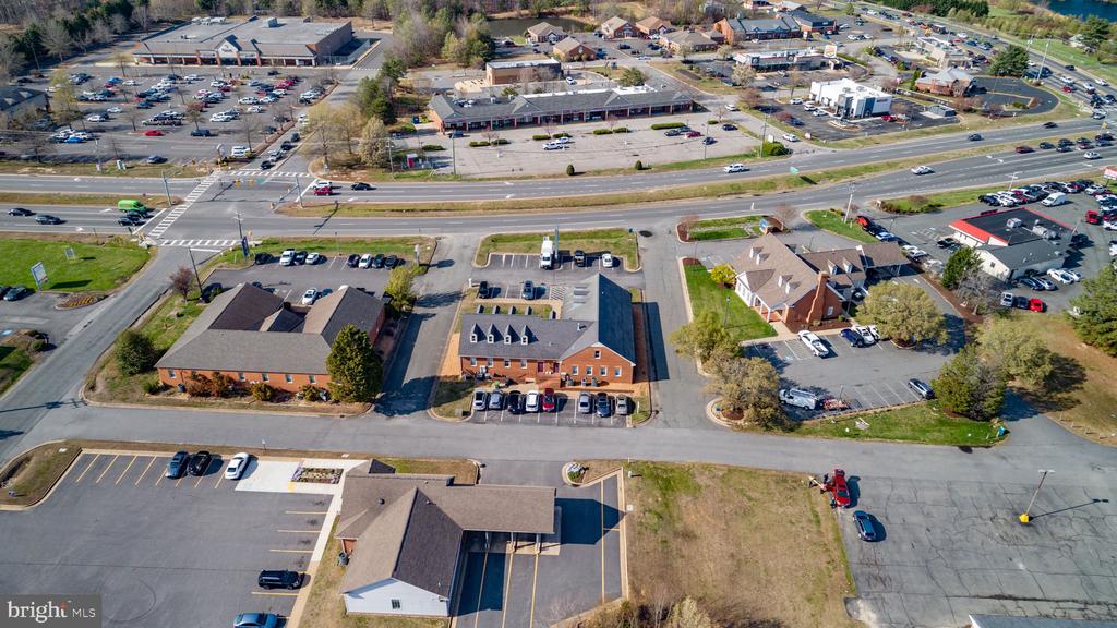 10411 COURTHOUSE ROAD