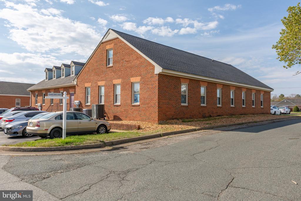 10411 COURTHOUSE ROAD