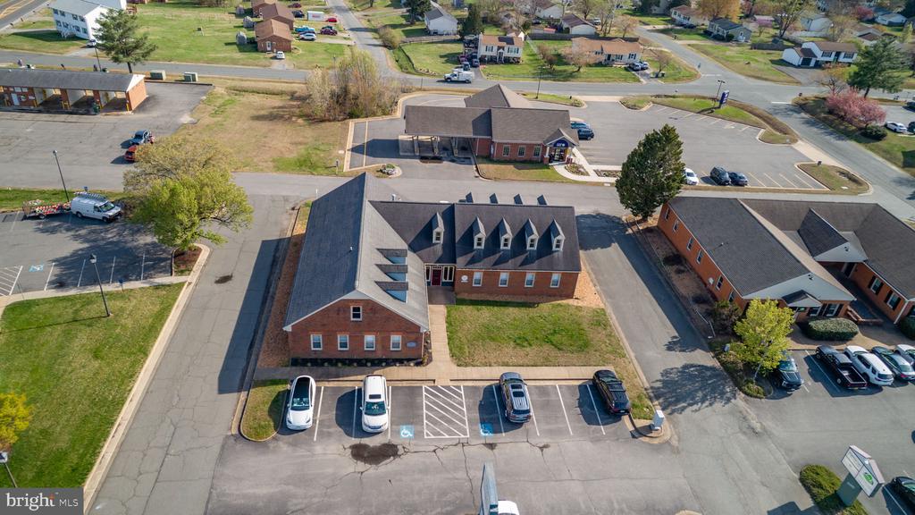 10411 COURTHOUSE ROAD