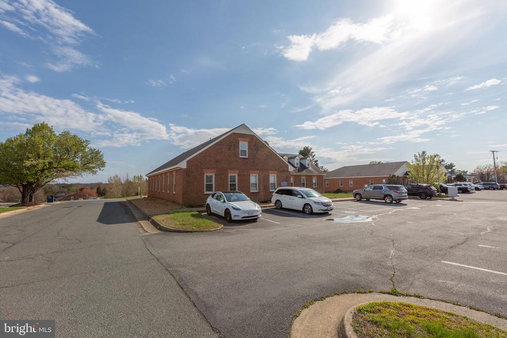 10411 COURTHOUSE ROAD