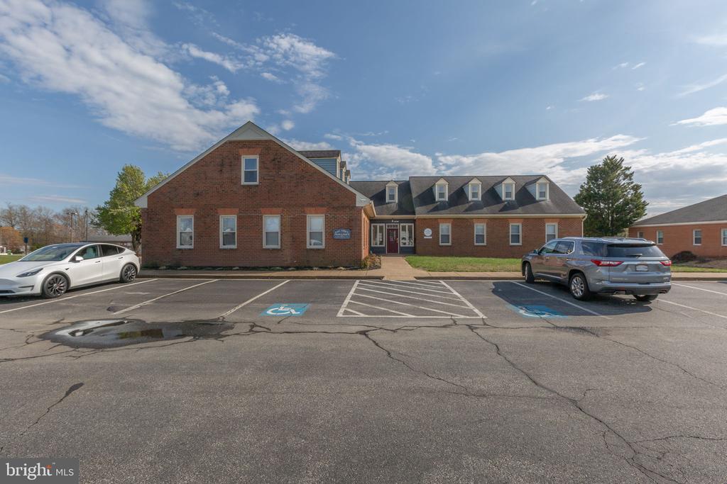 10411 COURTHOUSE ROAD