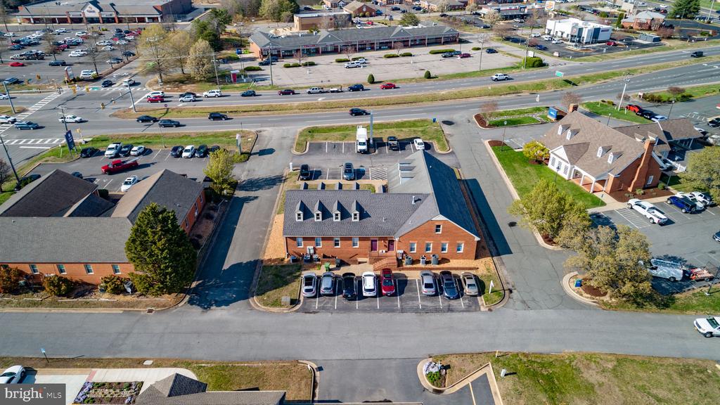 10411 COURTHOUSE ROAD