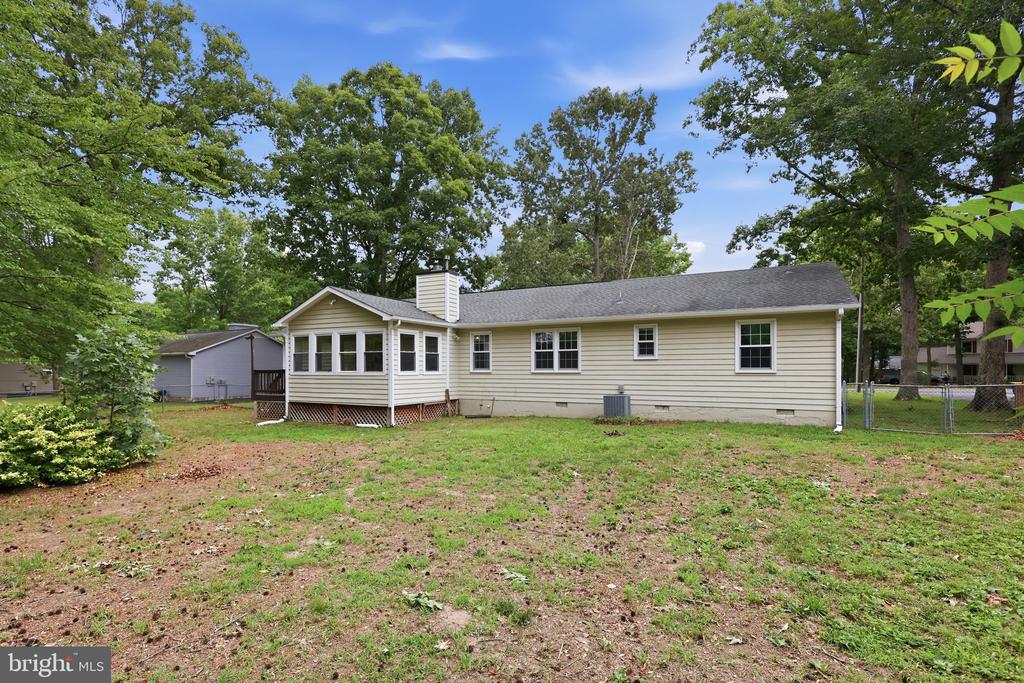 10800 WOODLAND DRIVE
