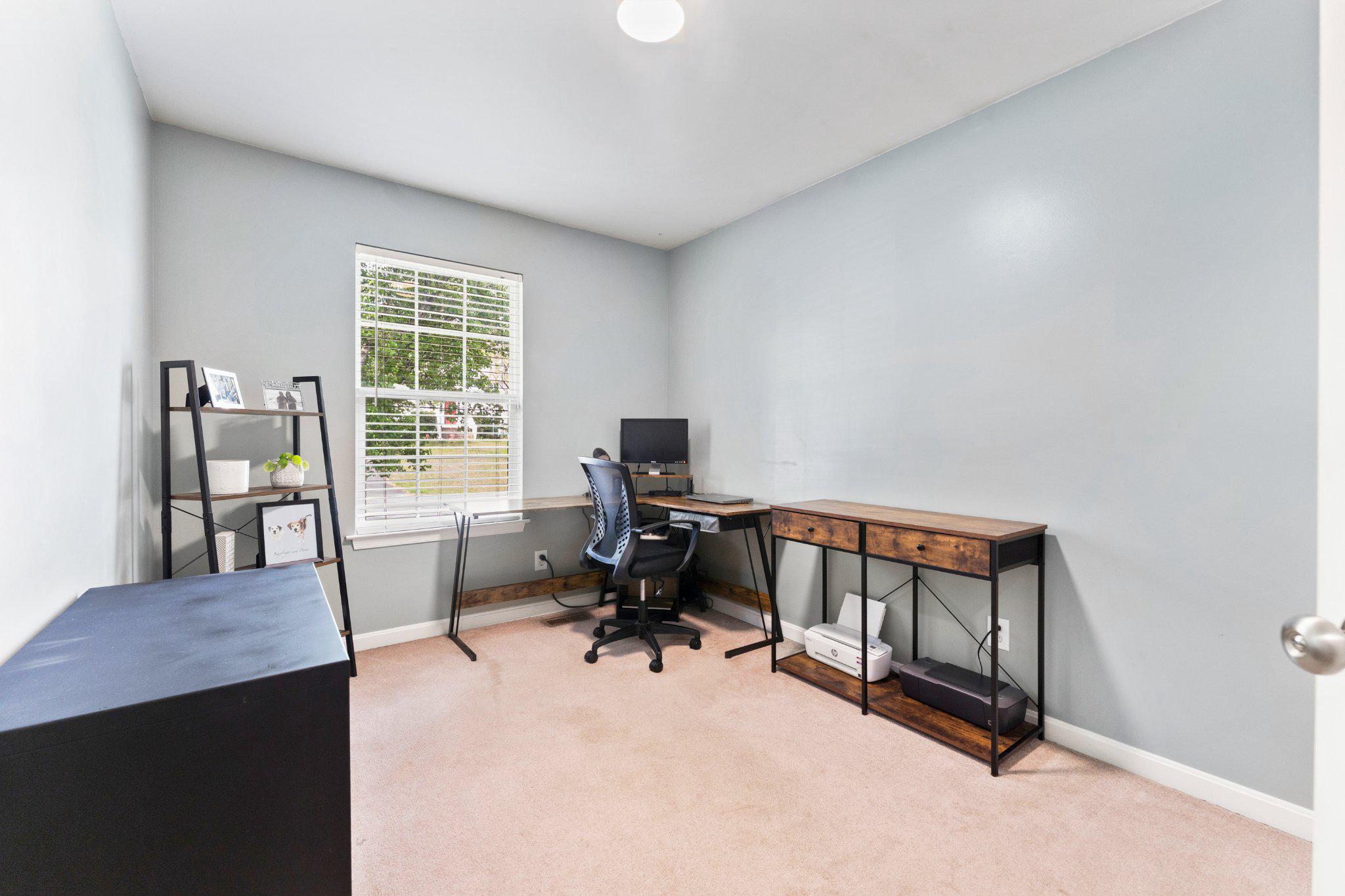 8811 KENT COURT