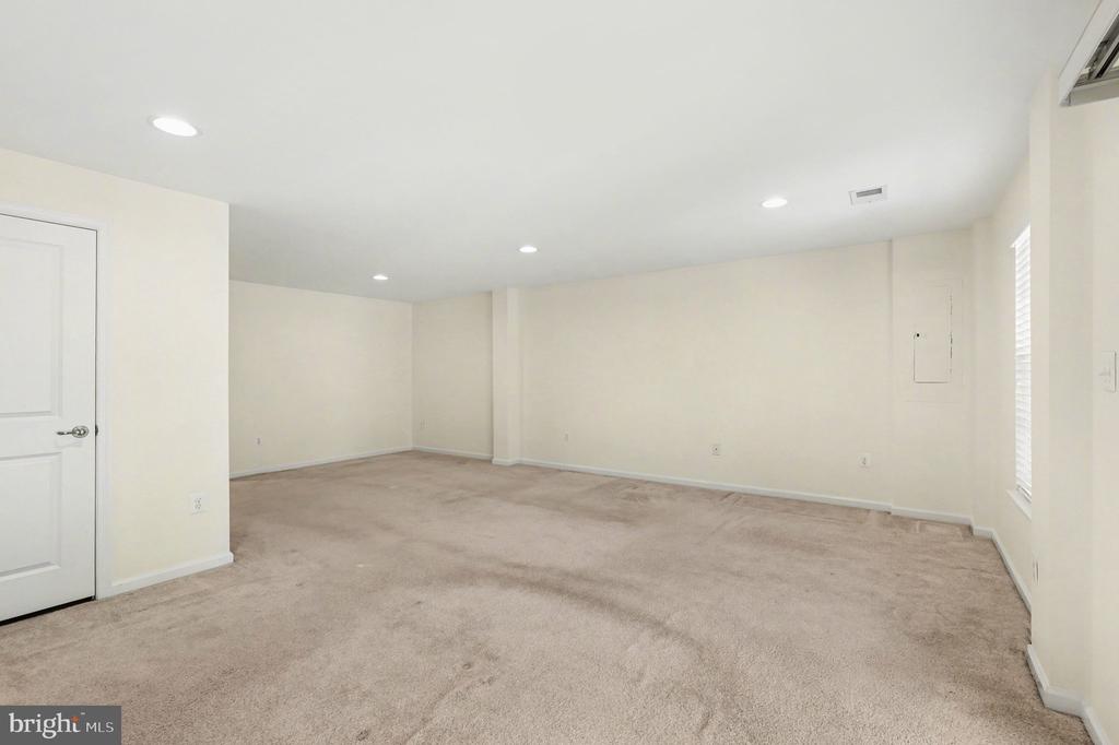 4604 ALLIANCE WAY