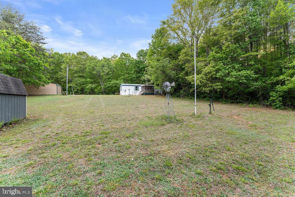 7227 GRAND BROOKS ROAD