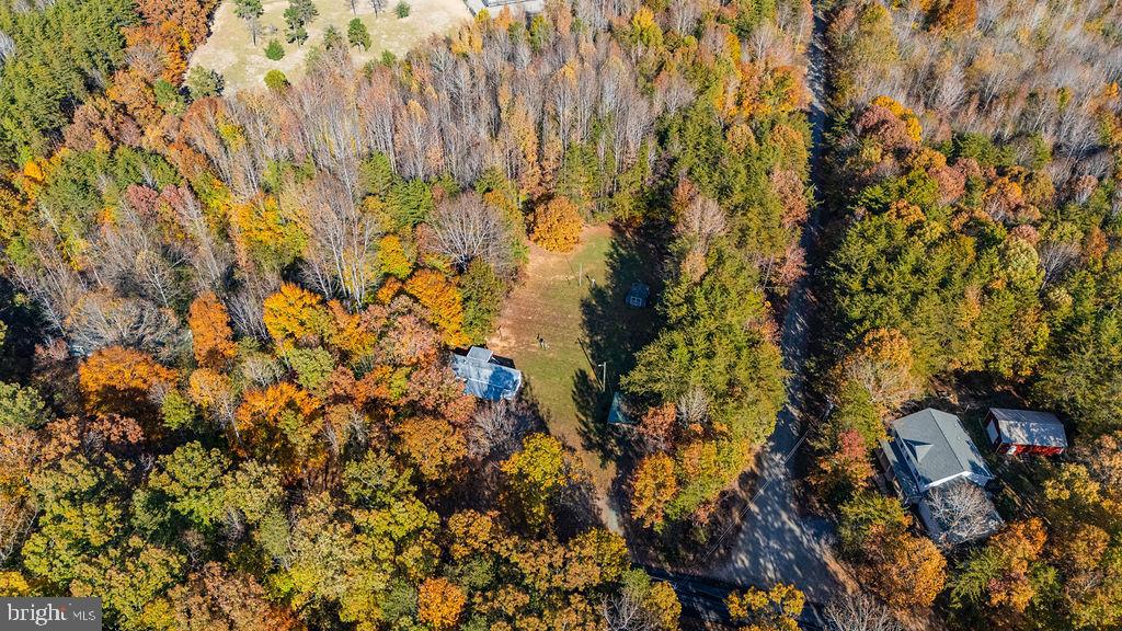 7227 GRAND BROOKS ROAD
