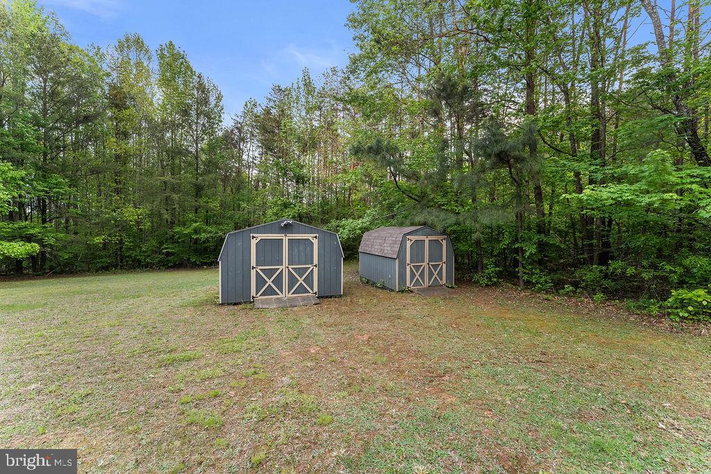 7227 GRAND BROOKS ROAD