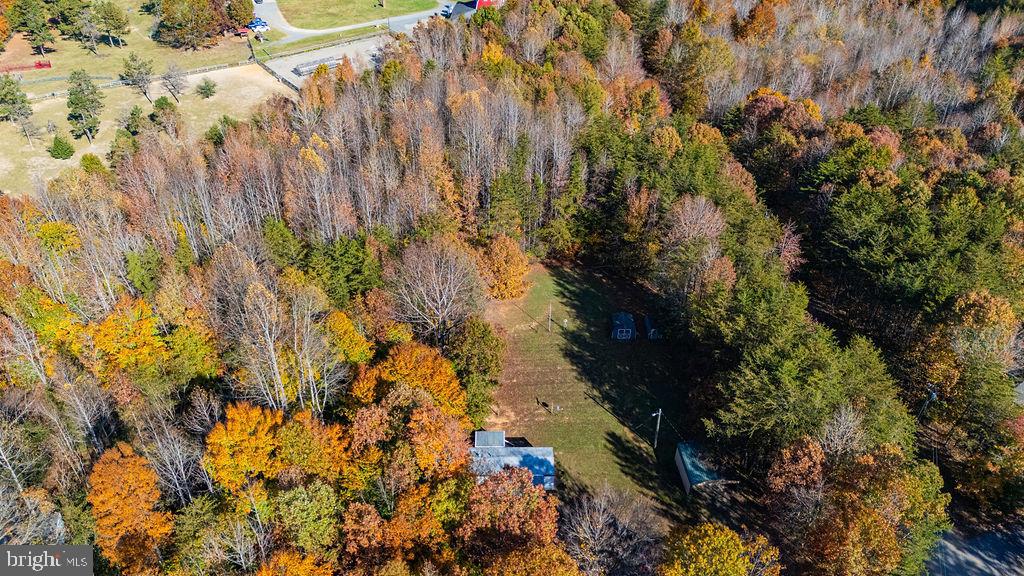7227 GRAND BROOKS ROAD