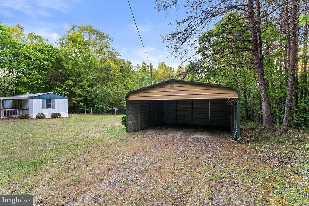 7227 GRAND BROOKS ROAD