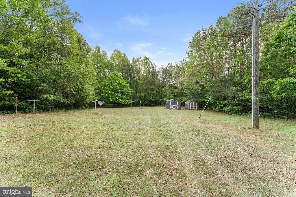 7227 GRAND BROOKS ROAD