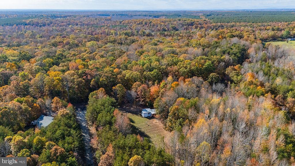 7227 GRAND BROOKS ROAD