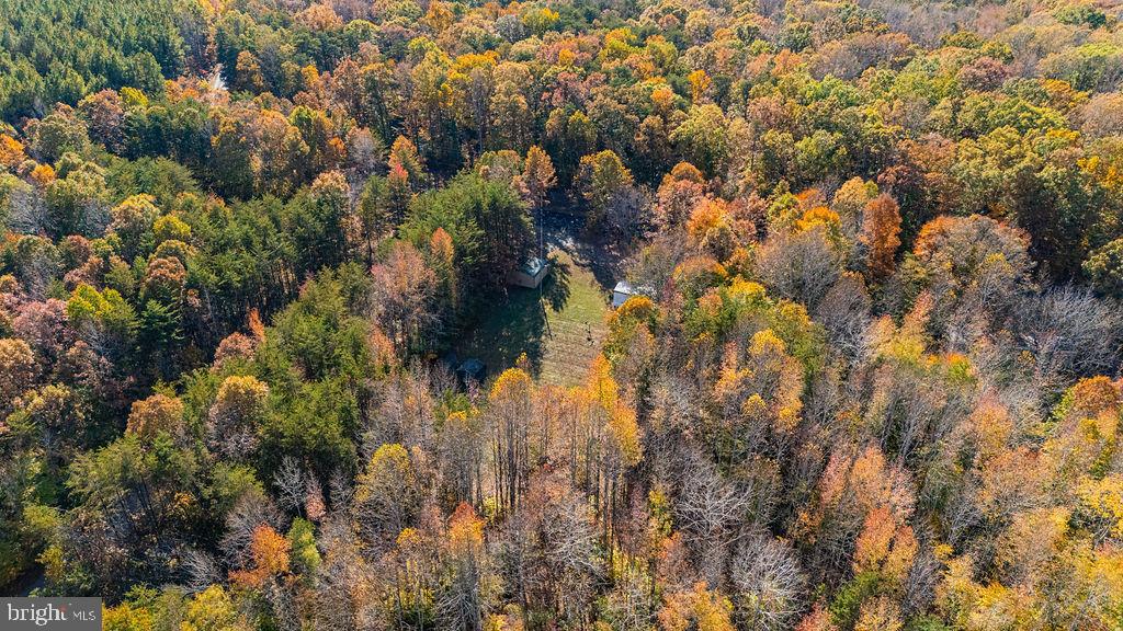 7227 GRAND BROOKS ROAD