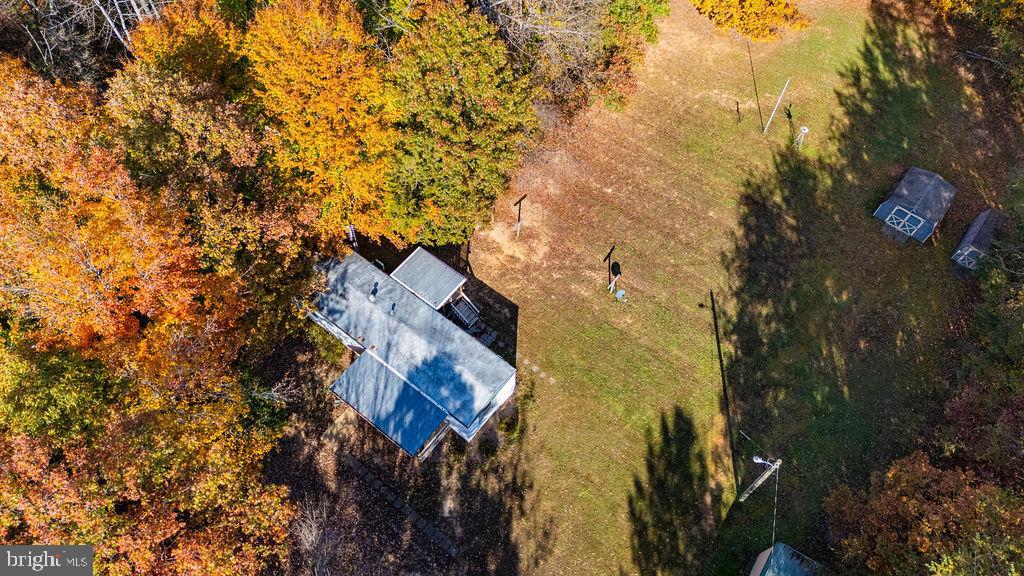 7227 GRAND BROOKS ROAD