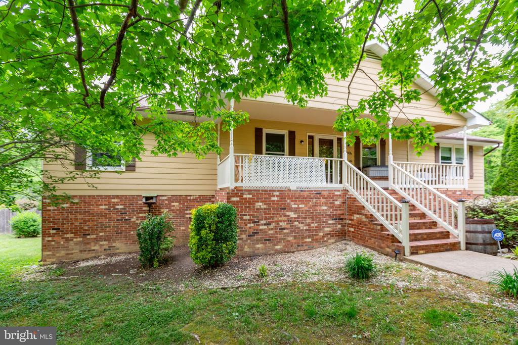 3906 DORAN ROAD