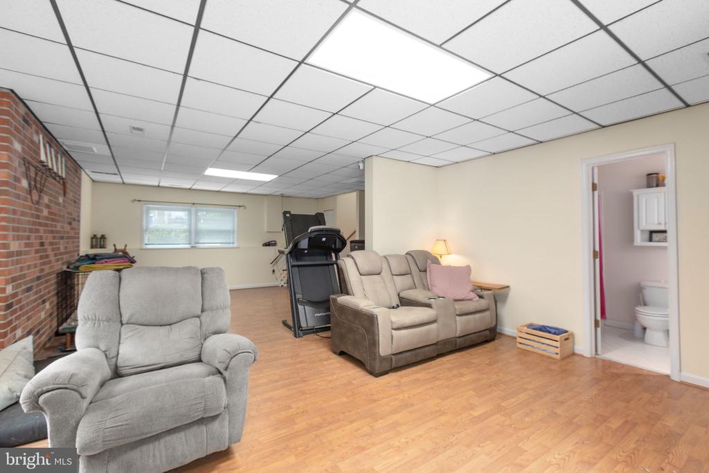3906 DORAN ROAD