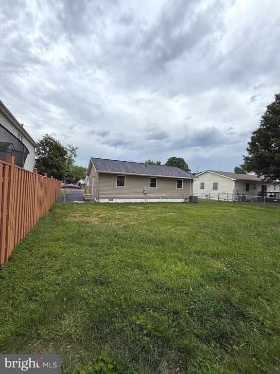 106 STRATFORD AVENUE