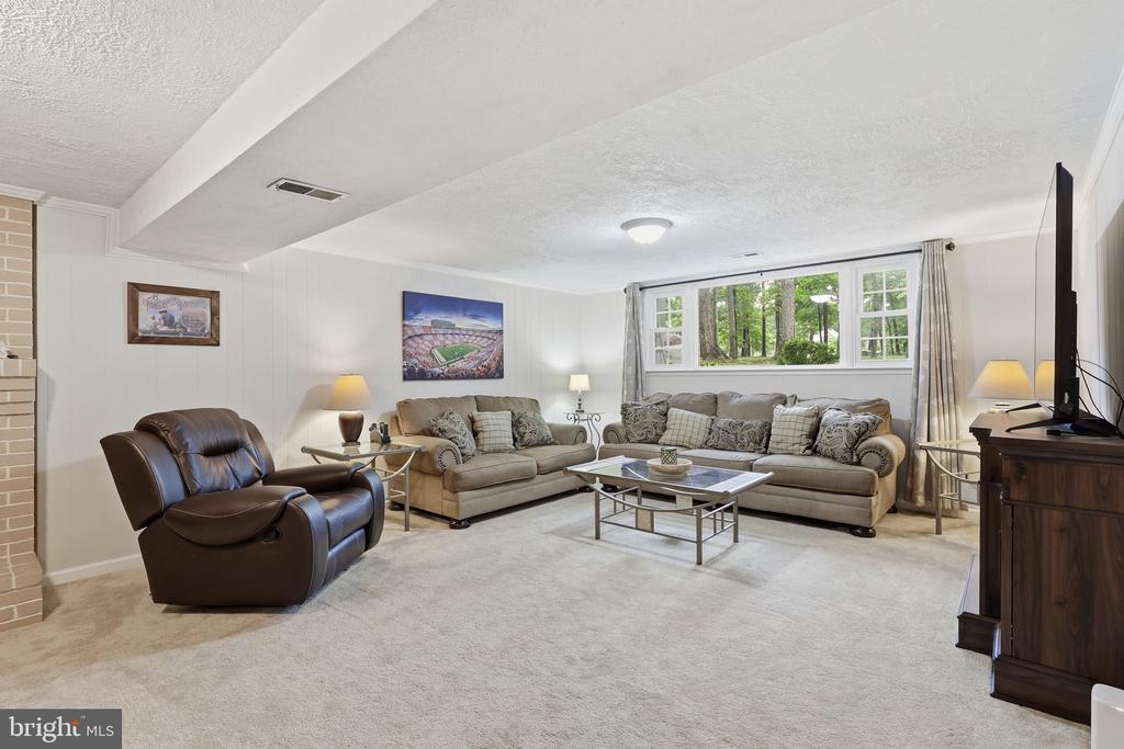 13408 BLACK MEADOW ROAD