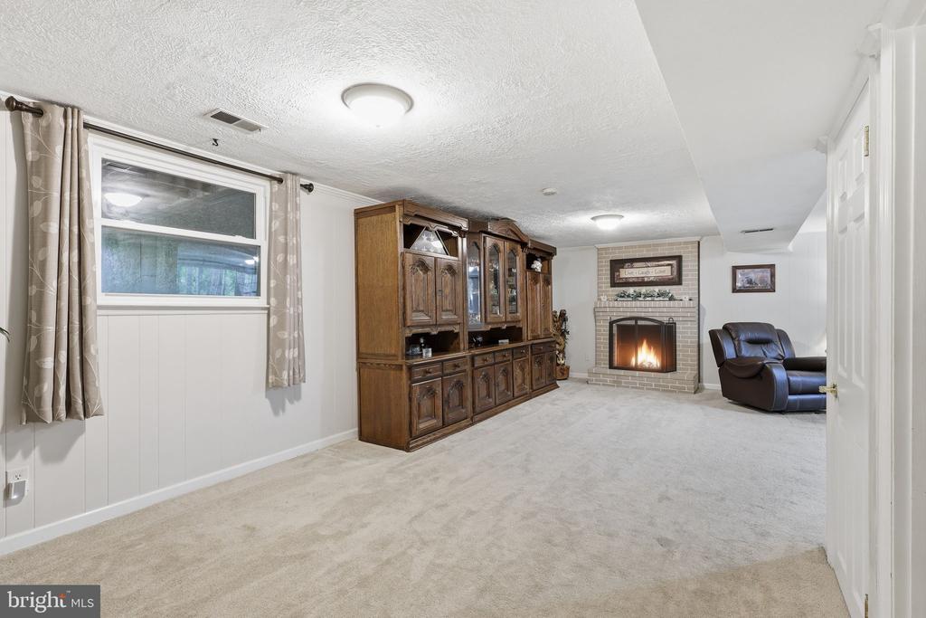 13408 BLACK MEADOW ROAD