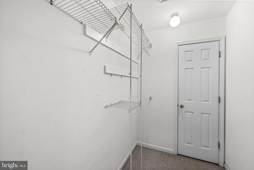 12707 LAKE WILDERNESS LANE